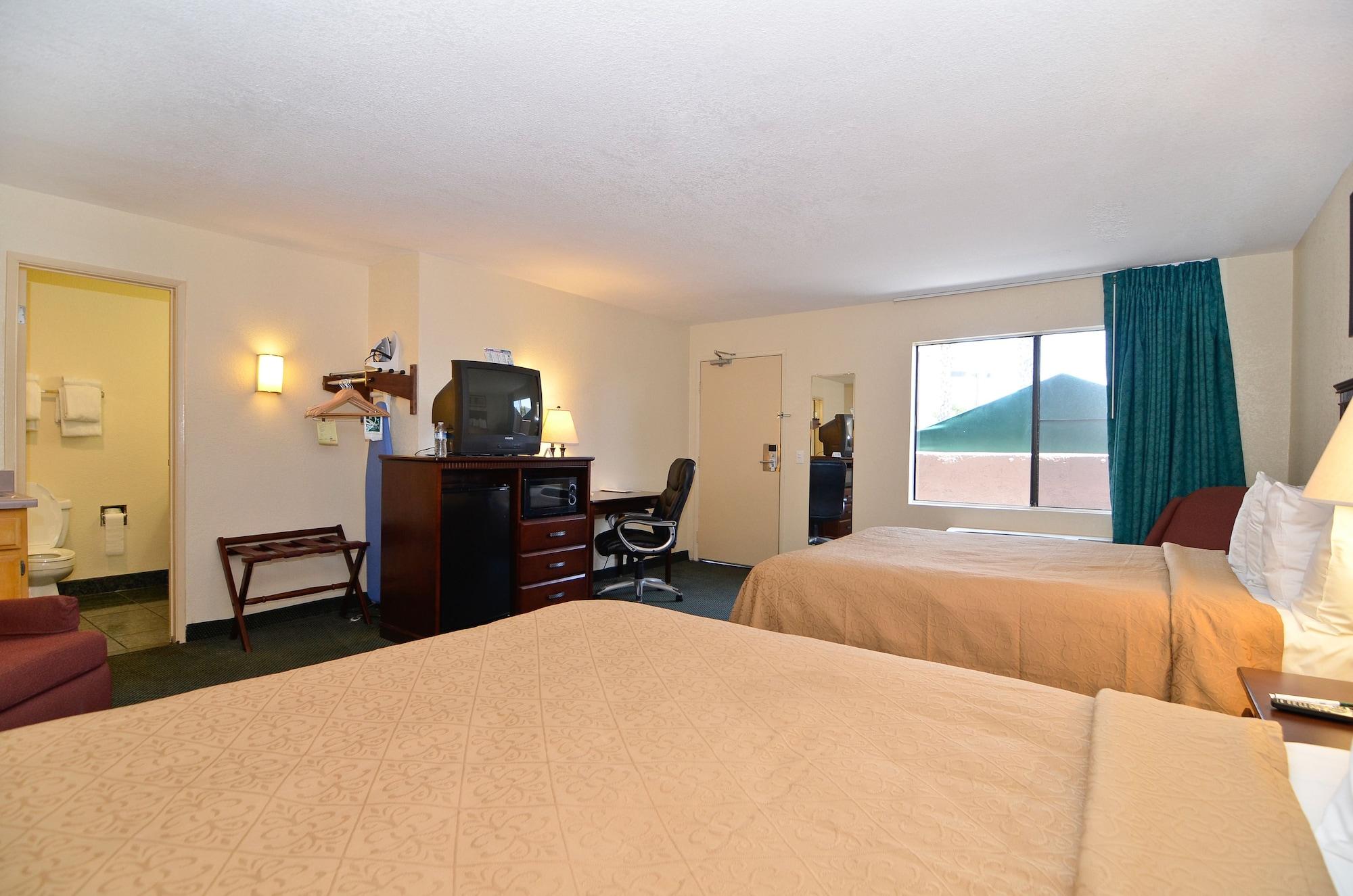 Quality Inn San Diego I-5 Naval Base Eksteriør billede