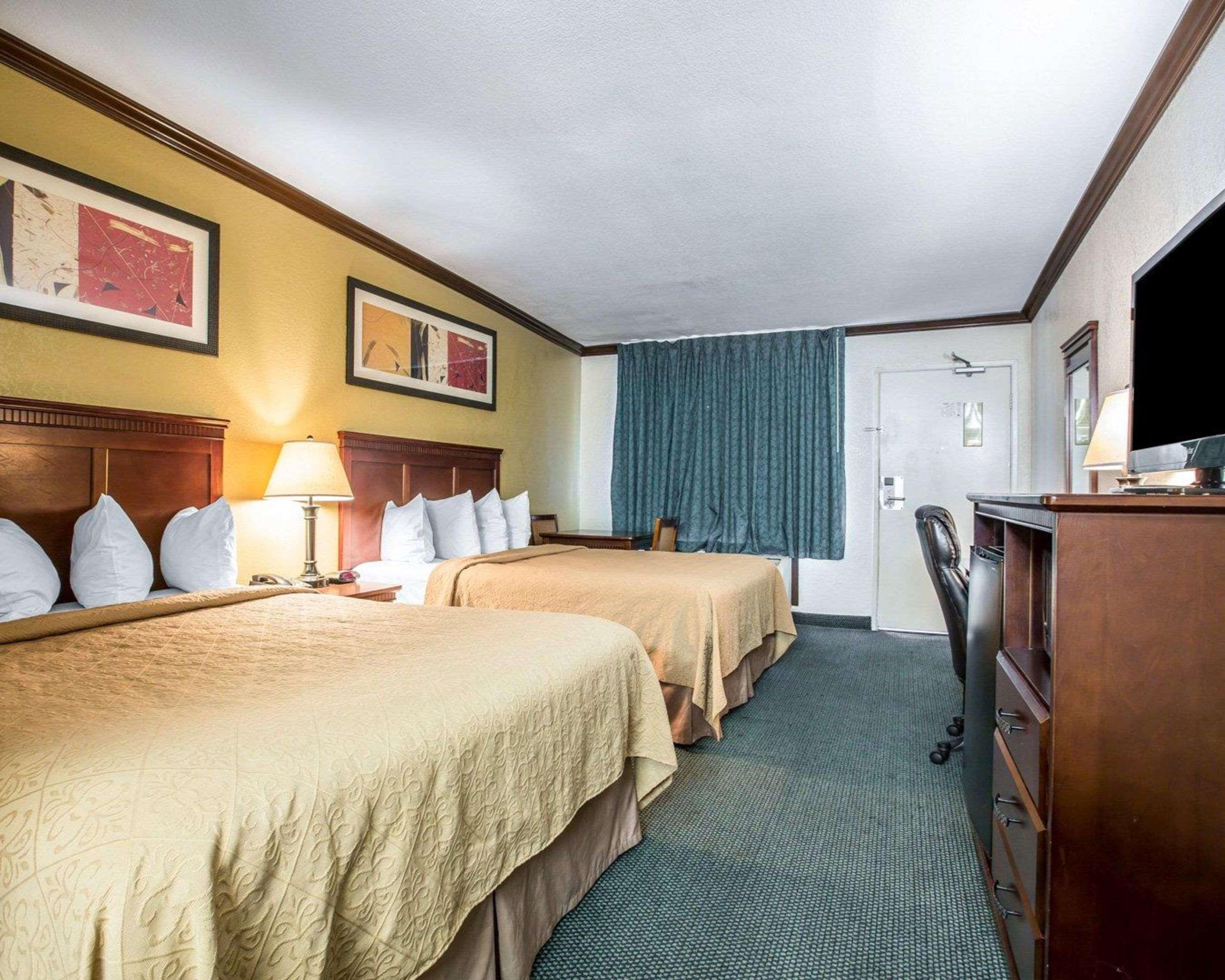 Quality Inn San Diego I-5 Naval Base Eksteriør billede