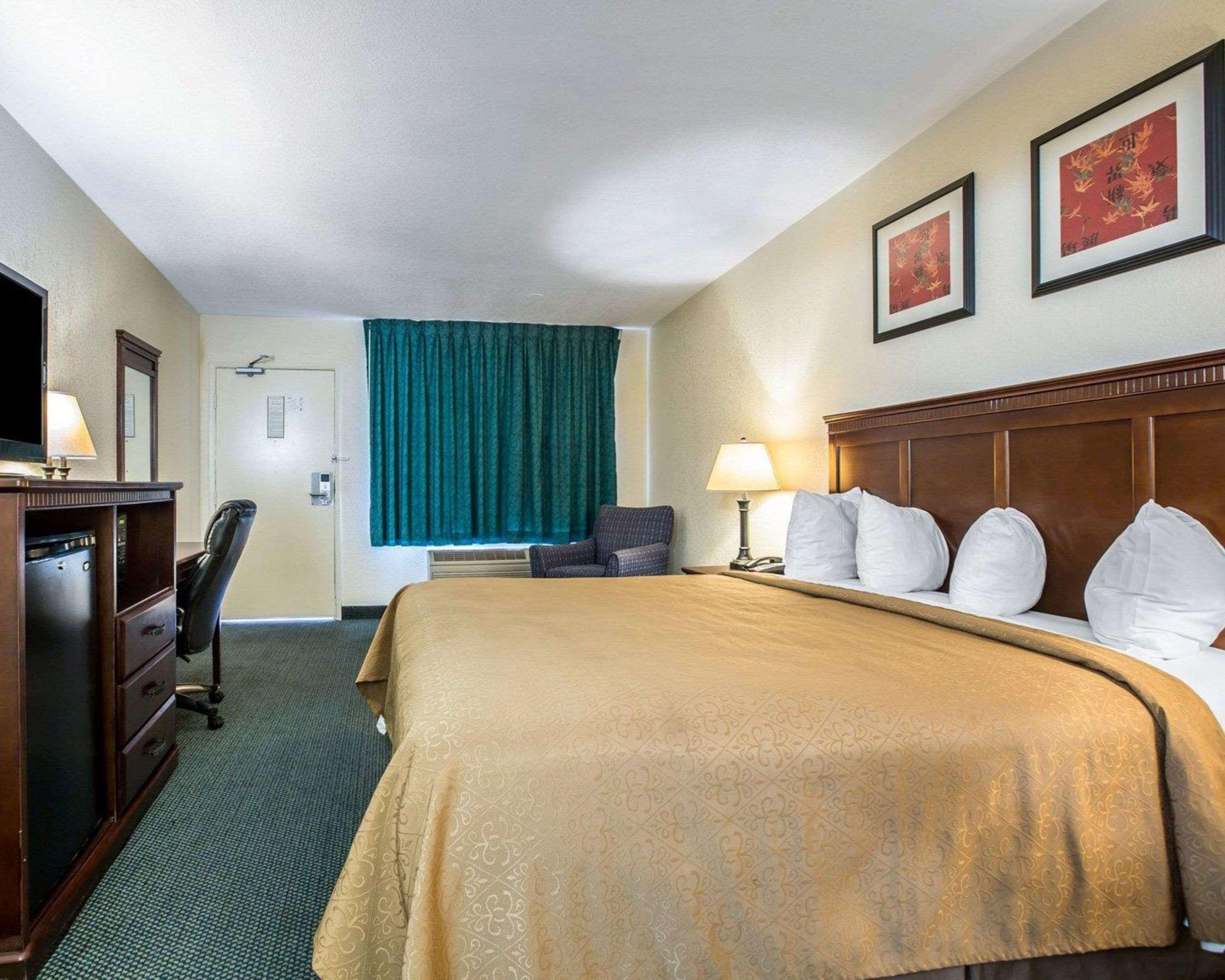 Quality Inn San Diego I-5 Naval Base Eksteriør billede
