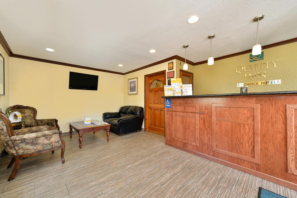 Quality Inn San Diego I-5 Naval Base Eksteriør billede