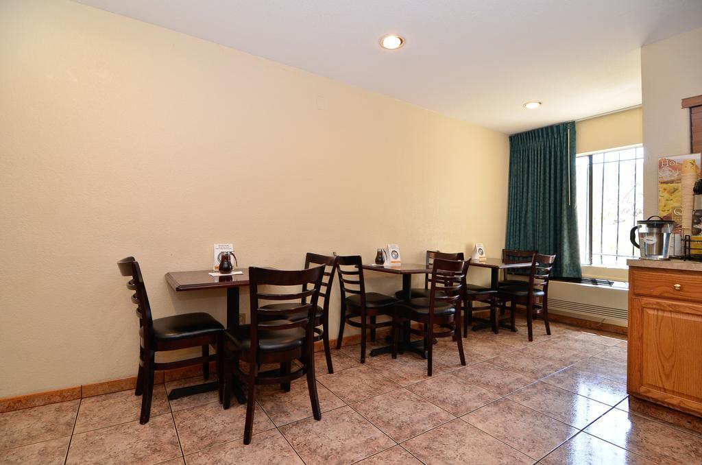 Quality Inn San Diego I-5 Naval Base Eksteriør billede